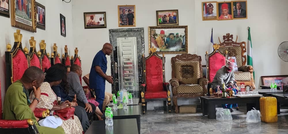 RSPHCMB EXECUTIVE SECRETARY PAYS COURTESY VISIT TO NIHI TRADITIONAL RULER